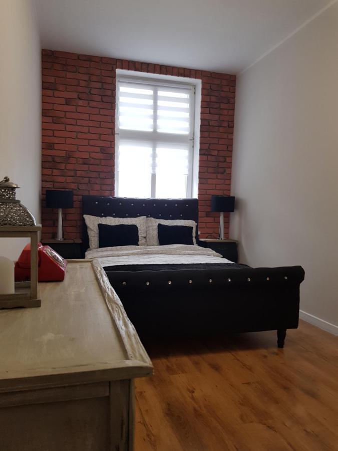 Apartament Piano Apartman Malbork Kültér fotó