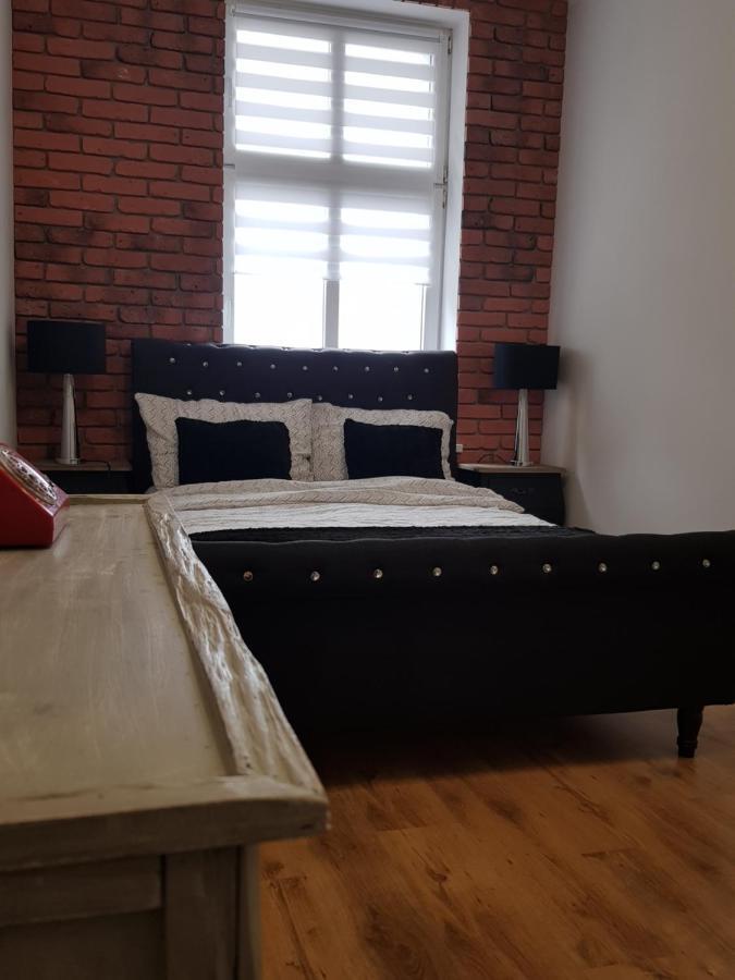 Apartament Piano Apartman Malbork Kültér fotó